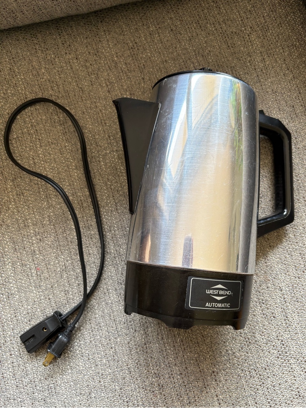 Vintage West Bend 9-Cup Automatic Electric Coffee Percolator & Detachable Cord